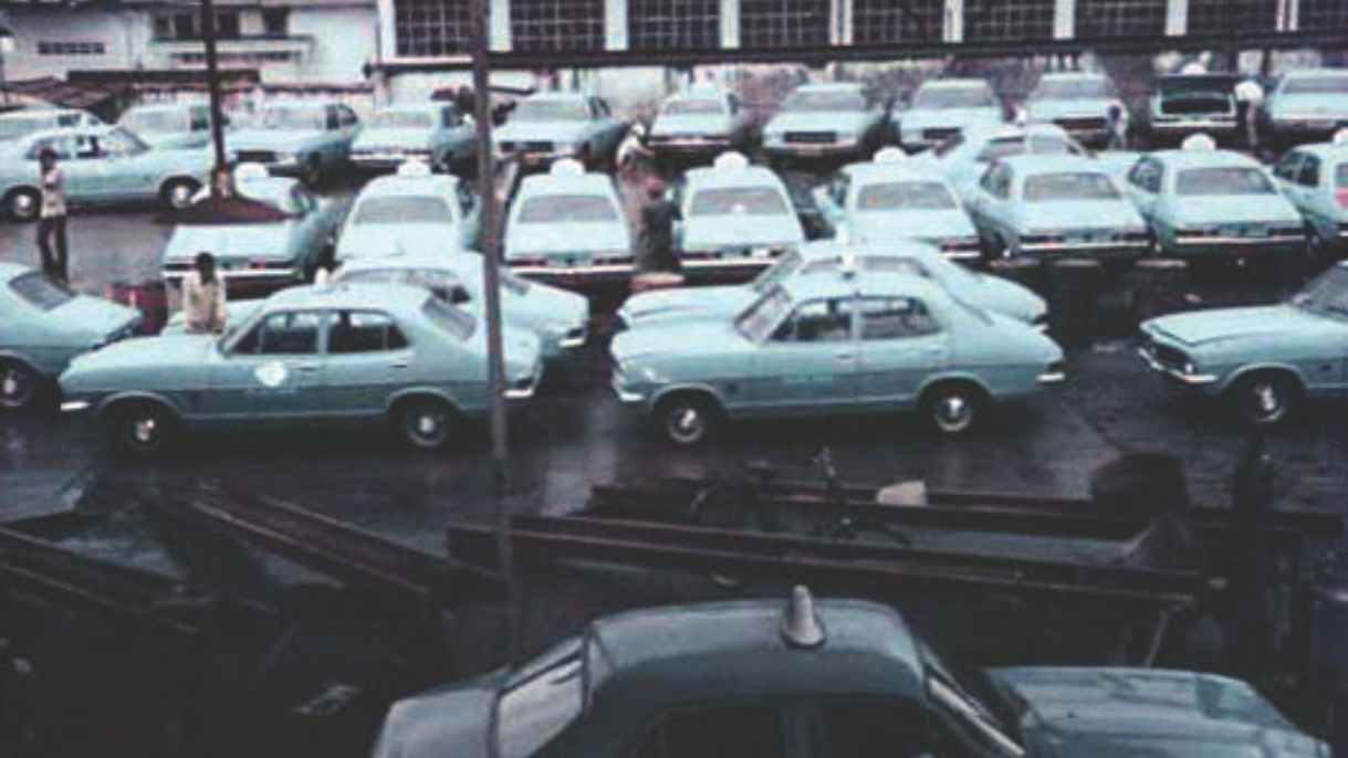 54 Tahun Bluebird Menemani